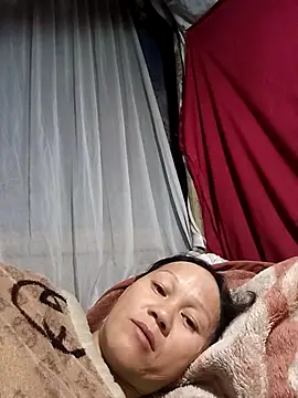 MaiHoa69 online show from November 5, 9:42 pm