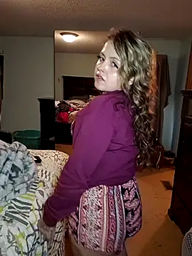 JuicyExxxperience online show from November 25, 1:13 pm