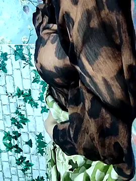 pihu099 online show from April 8, 6:32 pm