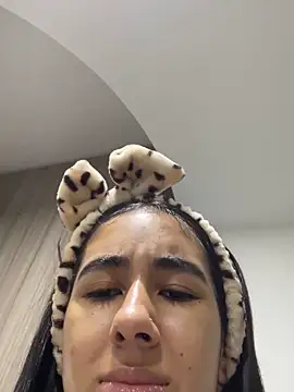 Kassie Collins online show from November 11, 8:50 pm