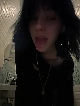 Only April online show from March 27, 5:20 am