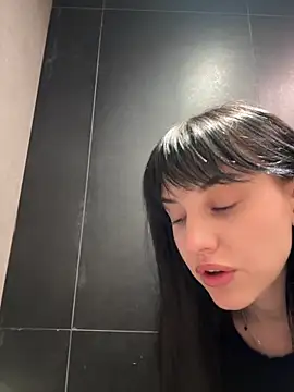 Snapshot of Only_April chatting on September 17, 2:26 pm Only April online show from September 17, 2:26 pm