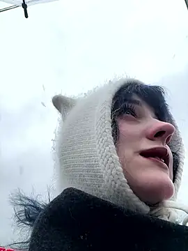 Only April online show from April 27, 3:14 am