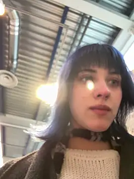 Only April online show from April 25, 3:42 am