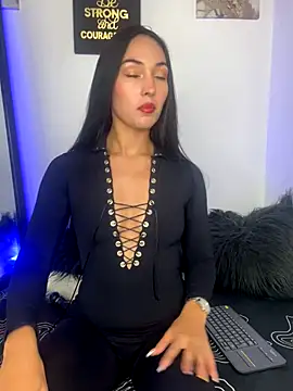 Snapshot of fetish_foot_ chatting on October 12, 6:54 pm fetish foot online show from October 12, 6:54 pm