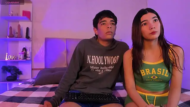 CuteButHarder online show from April 24, 3:31 am