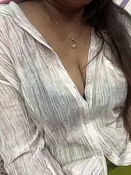 Naughty-Kamini online show from October 30, 5:58 pm