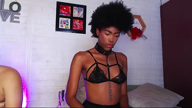 lucyymaximo online show from September 12, 1:40 pm