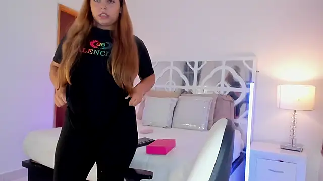 MikaelaStone online show from December 2, 1:13 pm