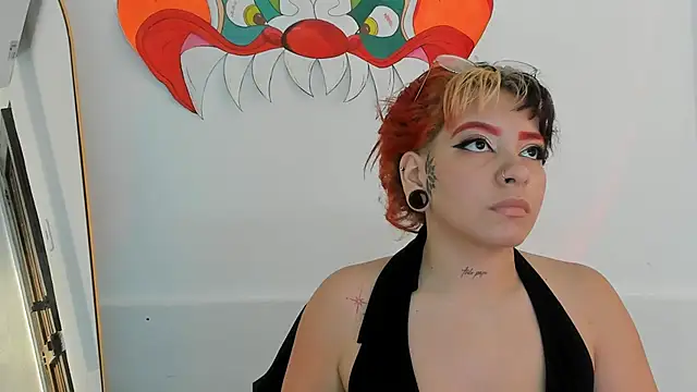 Snapshot of Lily666_ chatting on October 7, 7:40 pm Lily666 online show from October 7, 7:40 pm