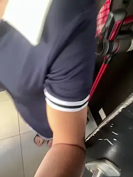 LesAmantsAE2 online show from April 30, 7:13 am