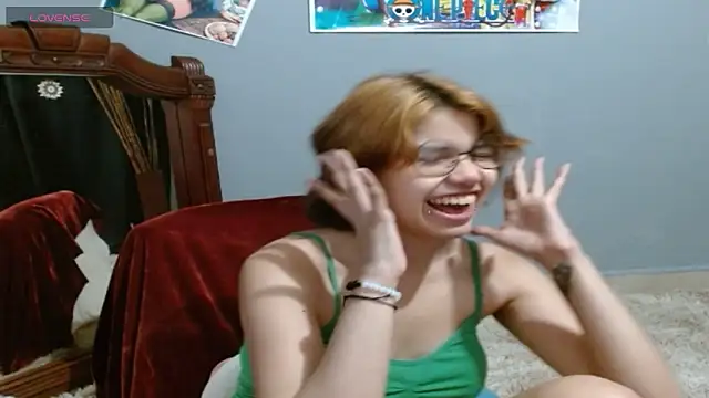 Snapshot of Katsuyaxz chatting on October 18, 9:16 pm Katsuyaxz online show from October 18, 9:16 pm