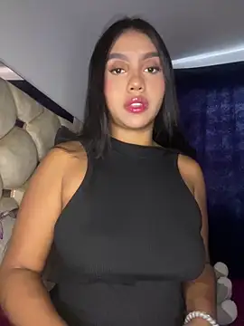 Michelle johnson  online show from April 21, 7:32 pm