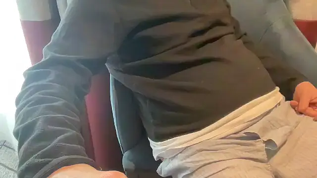 Big Bi Cub online show from January 19, 12:45 pm