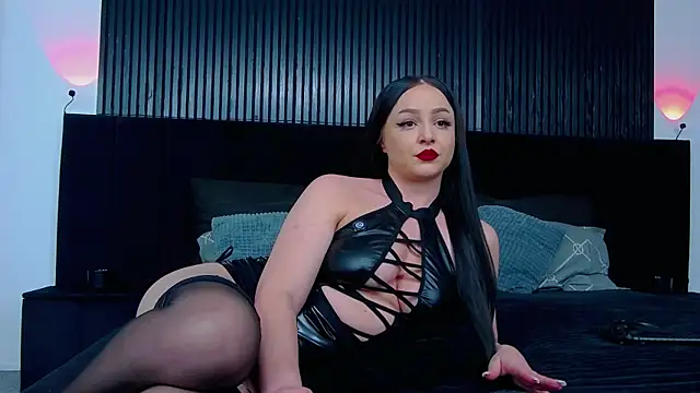 wickeddenise online show from April 29, 11:35 am