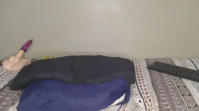 CherieBlushX online show from April 22, 6:43 am