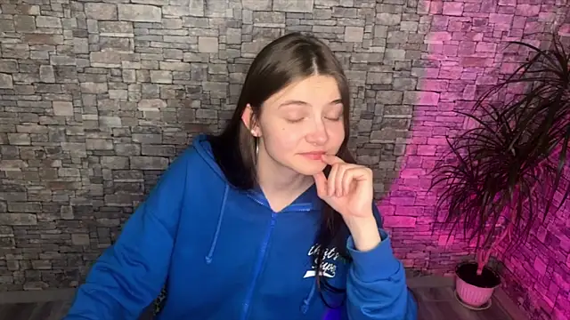 may rollins online show from April 22, 9:23 pm