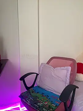 Zara Bel online show from February 8, 6:33 pm