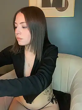 PrettyAmber online show from April 23, 12:19 am