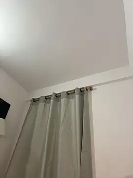 dulceangel   online show from August 2, 12:46 am