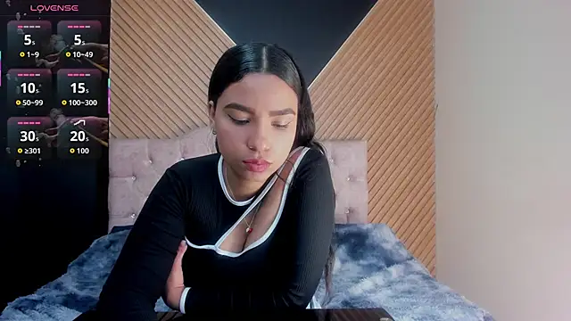 KhateAndersson online show from March 9, 7:06 pm