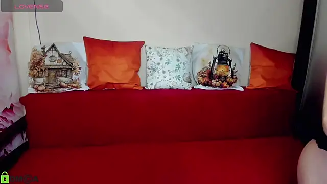 SelinLi online show from October 9, 10:41 am