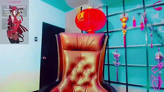 Britany montiel online show from December 2, 7:16 pm