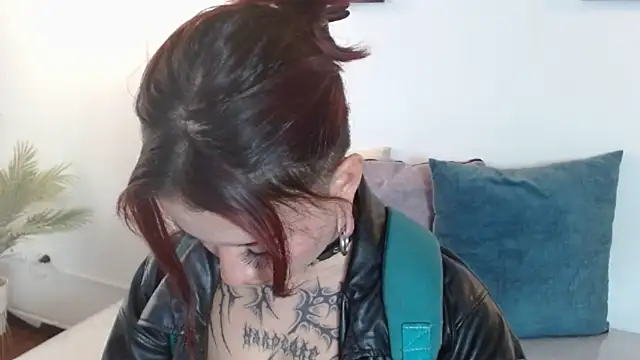 Evanss lx online show from April 22, 7:22 pm