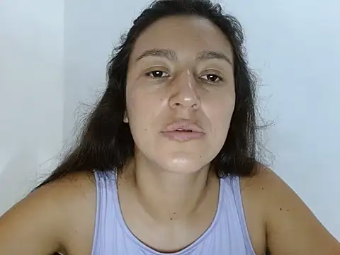 SarahFriendly online show from July 28, 2:13 pm