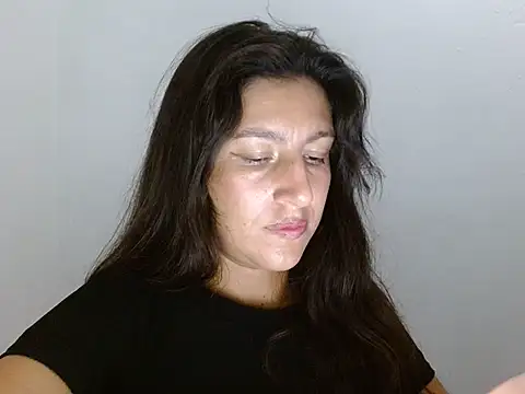 SarahFriendly online show from July 25, 9:00 pm