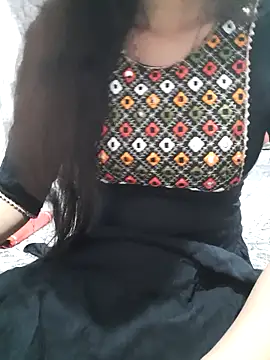 Aarti-kumri online show from April 21, 7:43 pm