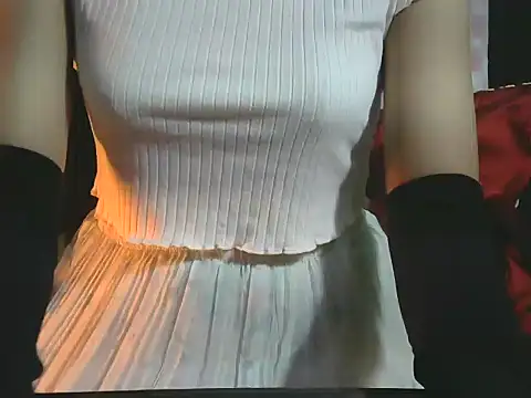 sheetal-sheetal95 online show from December 16, 3:29 pm