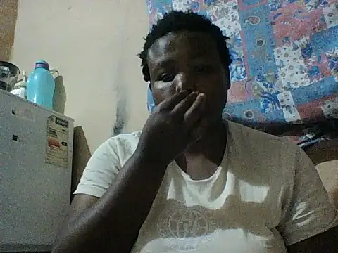 chocolateboobs92 online show from September 17, 8:40 pm