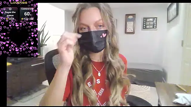 Magical Milf MelissaXX online show from September 27, 10:28 pm