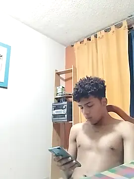 Manuel Mateus1 online show from October 4, 5:35 am