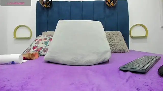 candy sex 18 online show from September 27, 12:51 am