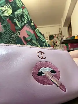 DahliaVonLure online show from June 4, 11:53 pm