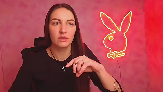 Aurora Loveu online show from December 3, 7:22 am