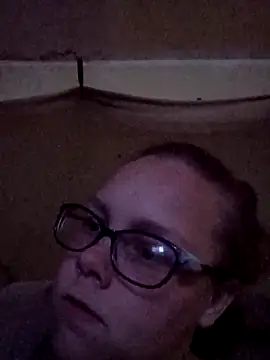 countrymomma online show from November 10, 5:46 am