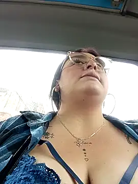 megan fox5 online show from November 6, 4:57 pm