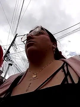 megan fox5 online show from November 3, 4:11 pm