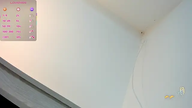 VioletRose as online show from April 26, 11:46 pm