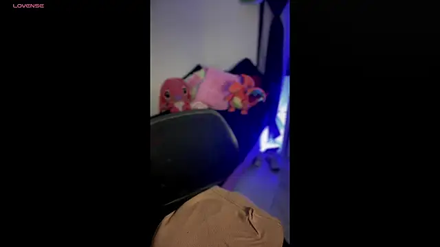 charlotte queen1320 online show from October 11, 2:49 am