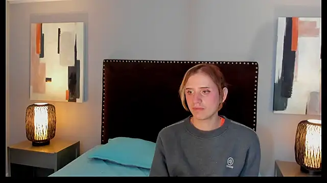 seraphine star online show from April 5, 5:17 am