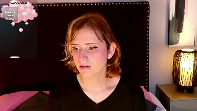 seraphine star online show from April 25, 12:24 am