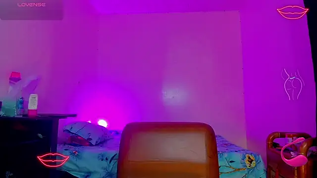 bayolet  online show from April 8, 11:34 am