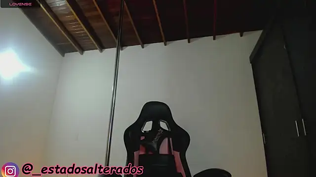 auraeroticaxxx online show from April 25, 5:32 am