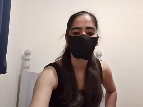 BobtailFormal online show from December 17, 8:18 am