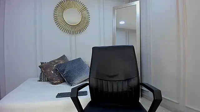 CharlotteBrownn  online show from November 29, 4:16 am