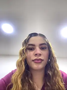 CharlotteBrownn  online show from November 13, 4:00 am